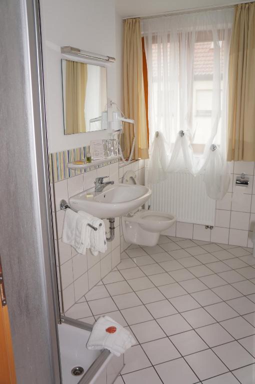 Gasthof zur Post Neunkirchen Zimmer foto